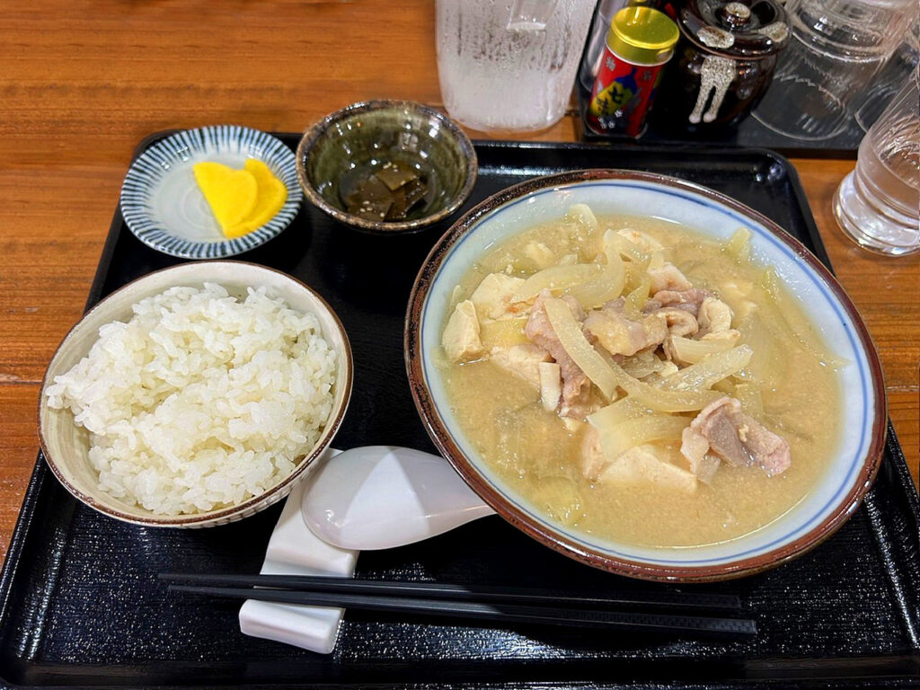 とん汁定食（並）