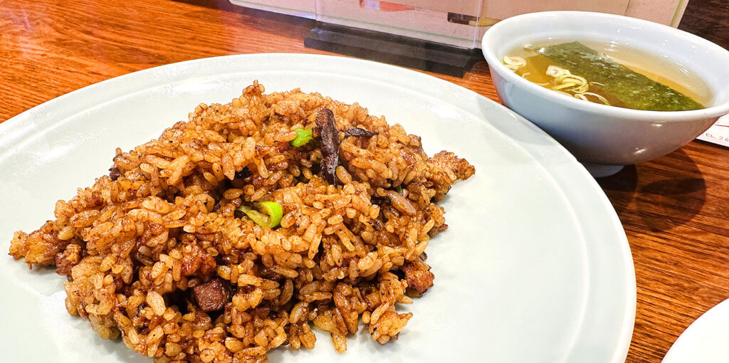 唯一無二の名物「ヤキメシ」