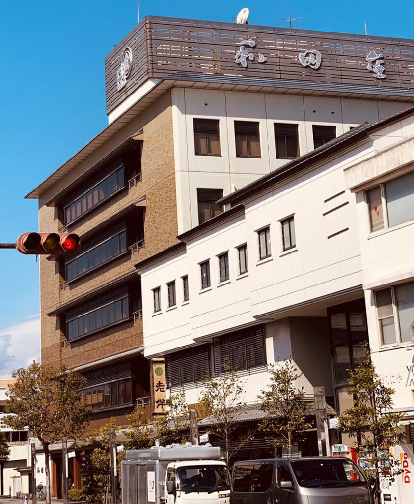 和田金本店の外観